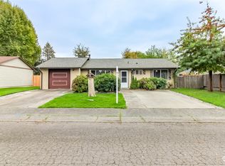 717 2nd Ave NE, Pacific, WA 98047