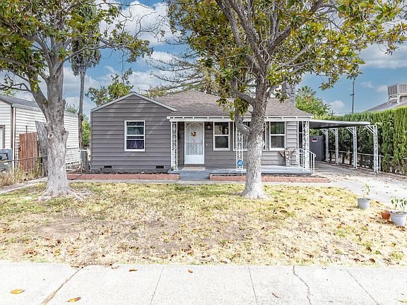 2nd image of 2077 E Webb St
