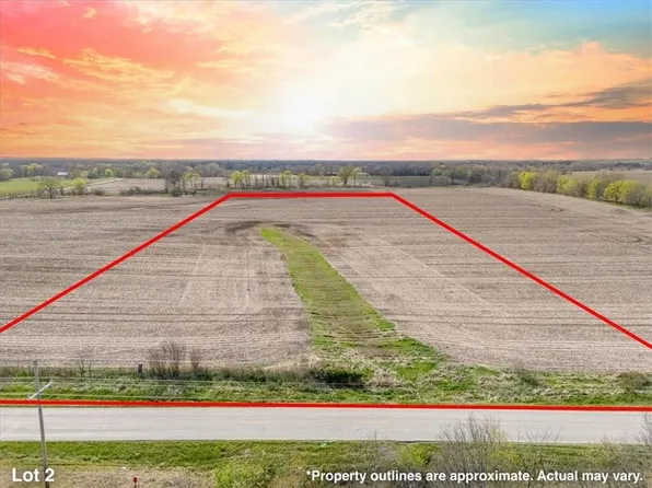 2 S State Route K, Pleasant Hill, MO 64080