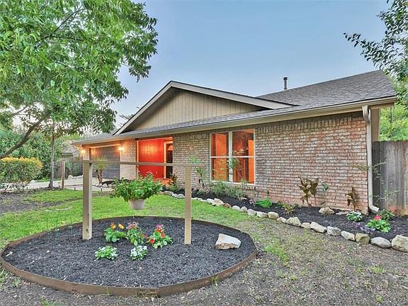 2nd image of 2102 Bel Air Dr