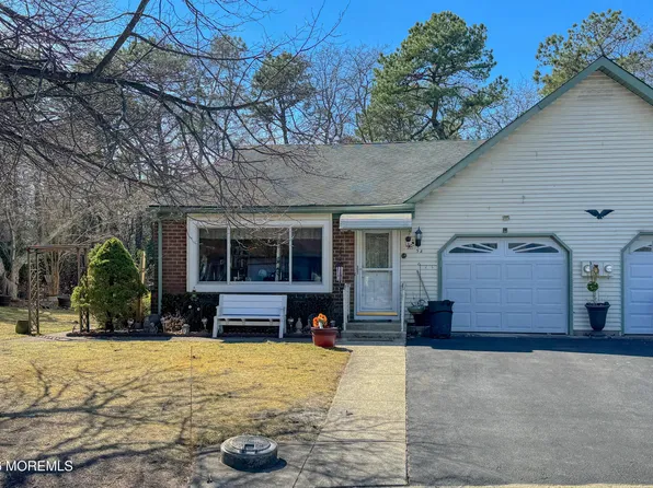 5 Bayberry Lane #A, Whiting, NJ 08759