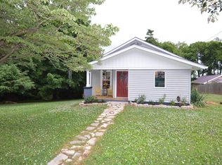 1911 Cureton Ave, Maryville, TN 37804