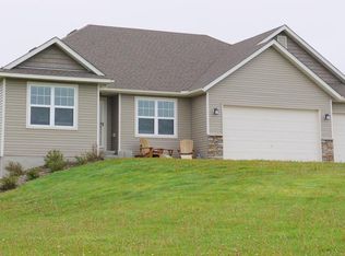 32489 Alexander Ct, Northfield, MN 55057