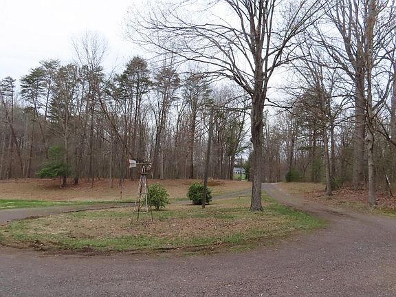 3rd image of 14474 Legg Ln