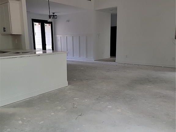 4th image of 2455 Ashton Dr