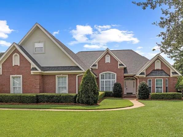 120 Glencoe Way, Dothan, AL 36305