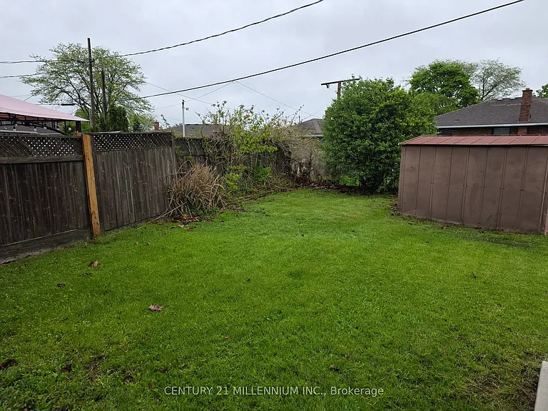 32 Stewart Ave #BASEMENT — Photo 22