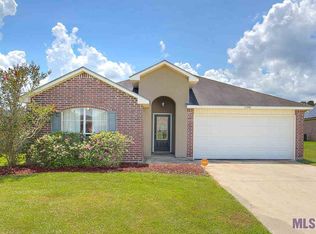 11396 Hampton Ct, Denham Springs, LA 70726