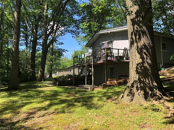 5th image of 14620 Castlewood Dr