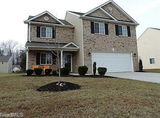 502 Walnut Xing, Whitsett, NC 27377