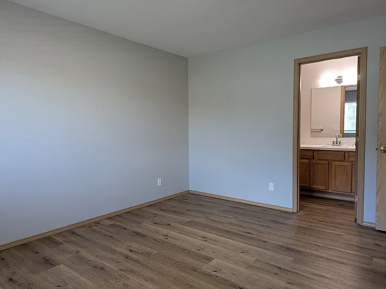 368 Snahapish Ave SE — Photo 13