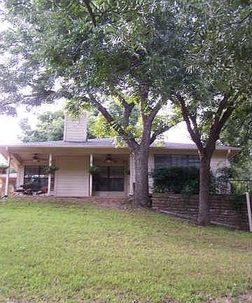 3rd image of 7206 Westover Dr
