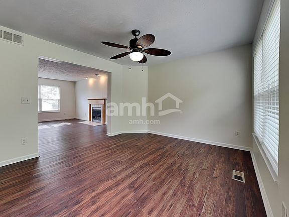 5th image of 7633 Mourning Dove Ln