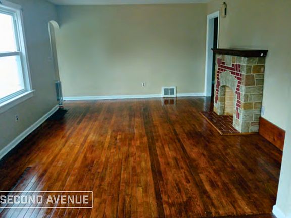 4th image of 1442 W 19th St
