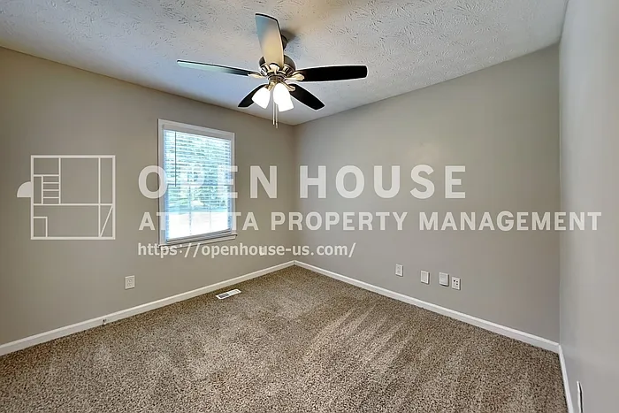 604 Dillon Dr — Photo 16