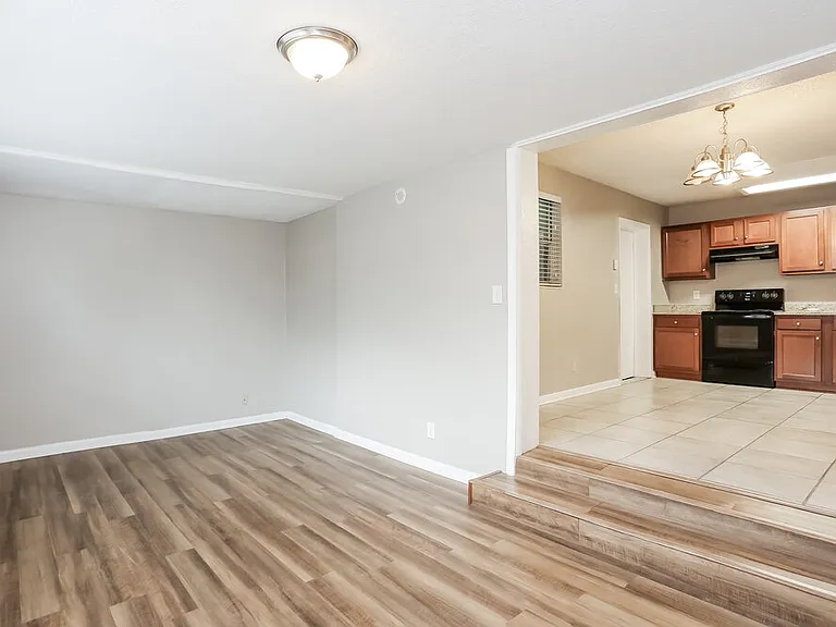 4733 Samba Dr — Photo 4