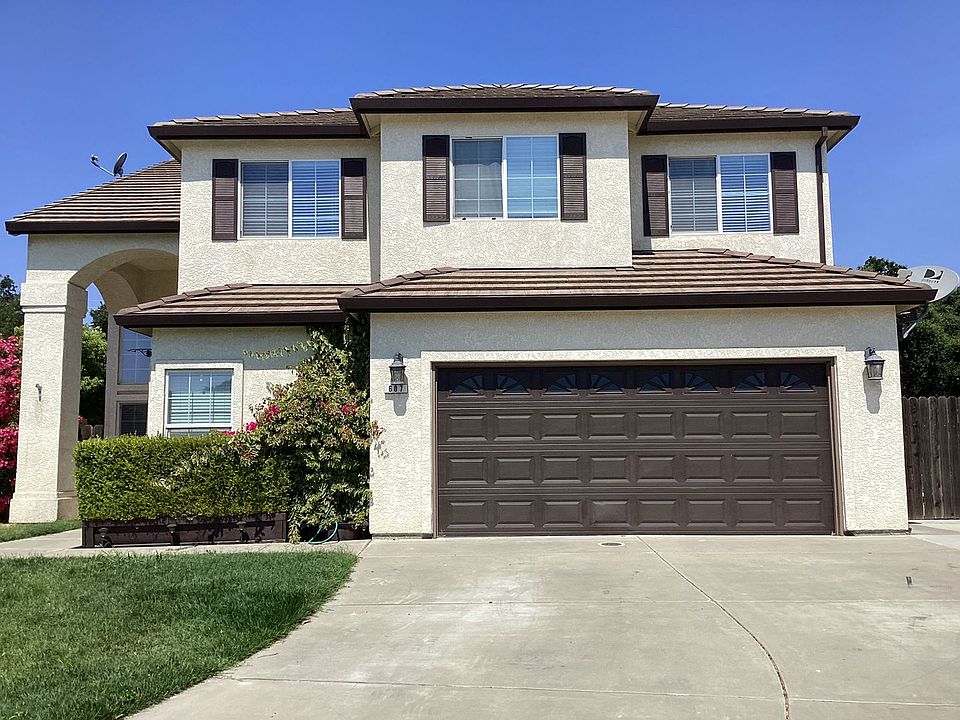 1st image of 687 Blossom Ct