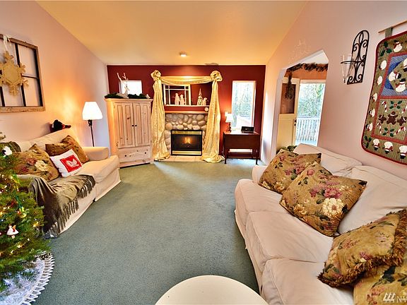 3rd image of 14114 80th Avenue Ct E
