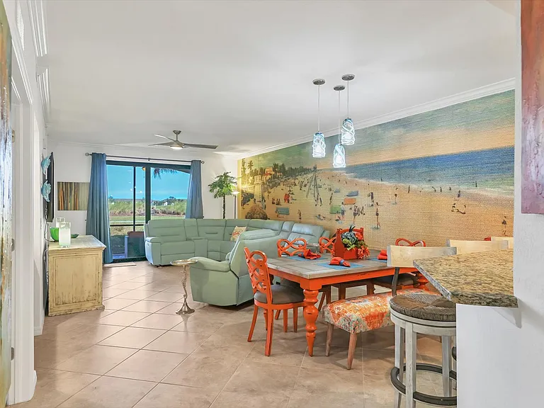 5558 Palmer Cir #101 — Photo 45