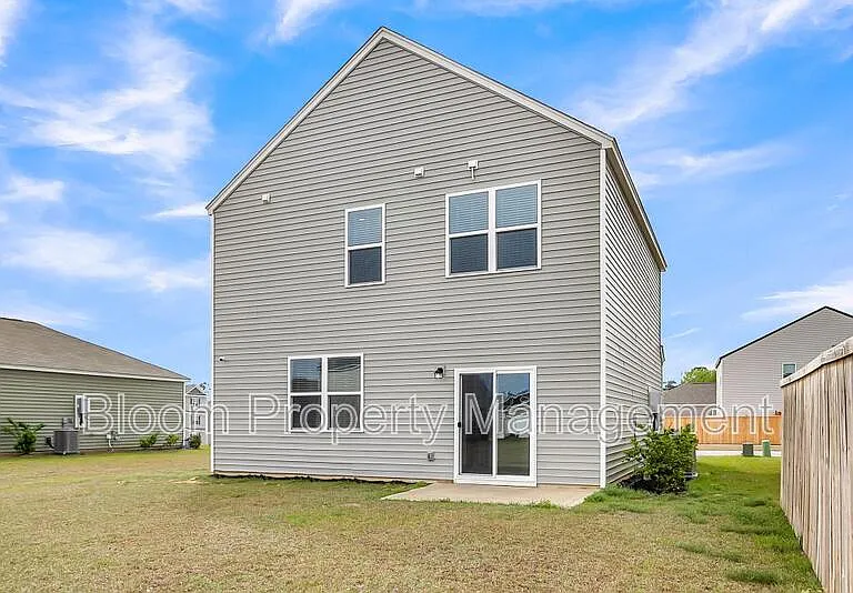 844 Lilyford Ln — Photo 37