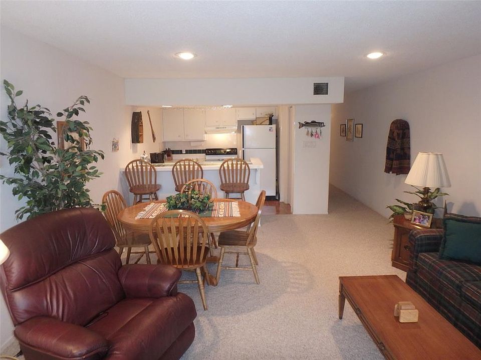 1st image of 12500 Melville Dr APT 121