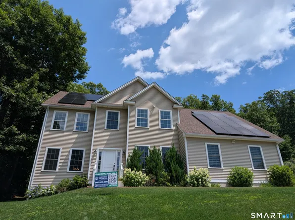 79 High Ledge Circle, Manchester, CT 06040