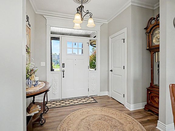 4th image of 10609 W Graber St