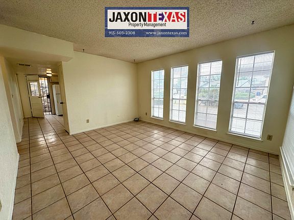 3rd image of 10909 Bob Stone Dr APT D
