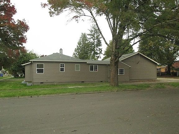 2nd image of 2295 Hazel Ave NE