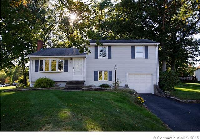 2nd image of 11 Sharon Dr