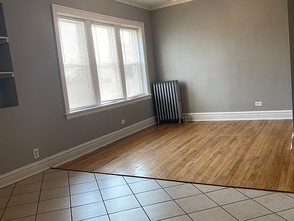 2nd image of 5605 W Wabansia Ave #3Z