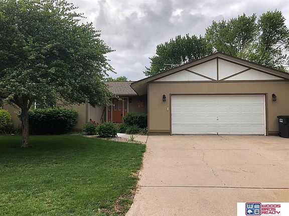 3rd image of 1505 Kennedy Dr