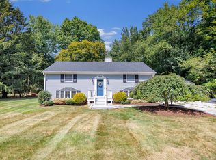 99 Green Meadow Rd, Milford, CT 06461