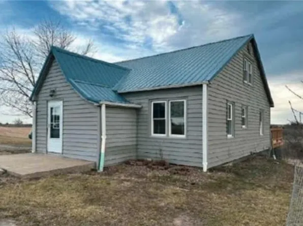 224 NW 3rd Ave, Trenton, MO 64683