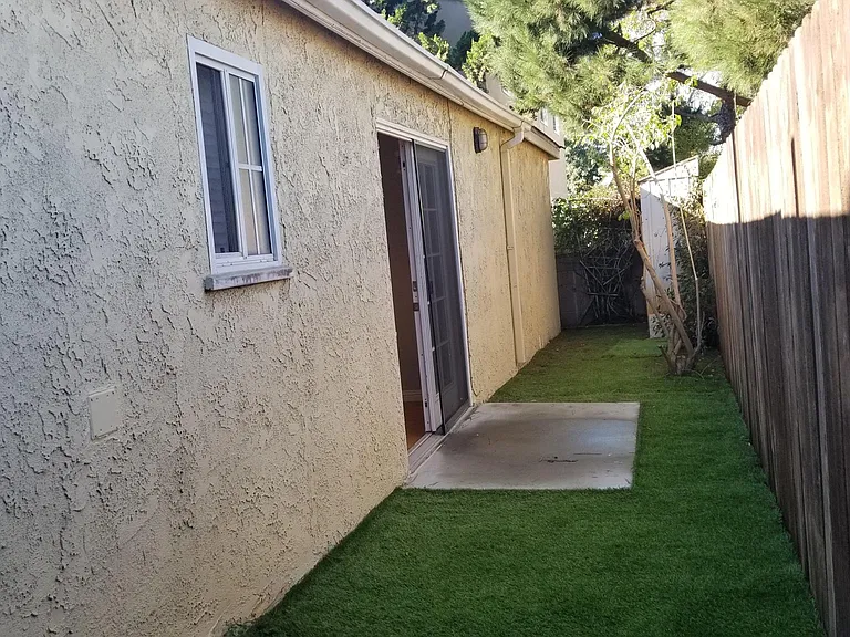 2519 1/2 Ripley Ave — Photo 4