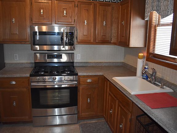 4th image of 7 Belmont St #1