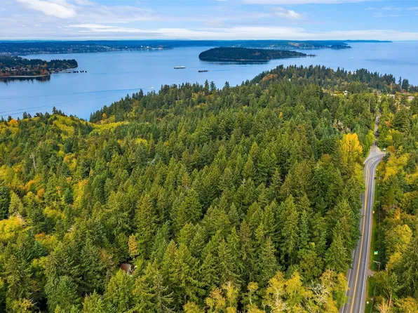 12060 Vashon Highway SW, Vashon, WA 98070