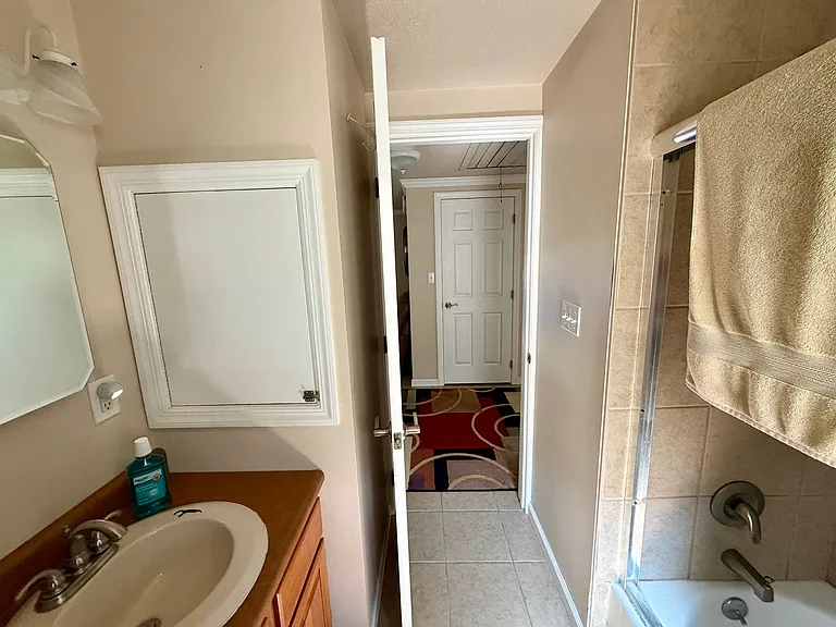 7408 Yale Ave — Photo 13