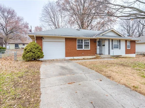 15414 E 37th Ter S, Independence, MO 64055