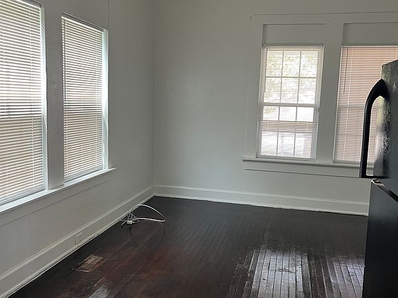 5th image of 1542 Glover St