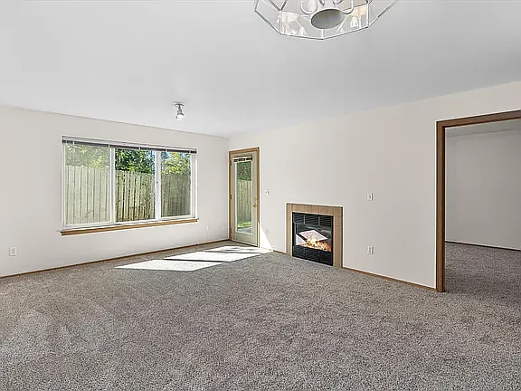 17726 12th Ave NE #102 — Photo 6