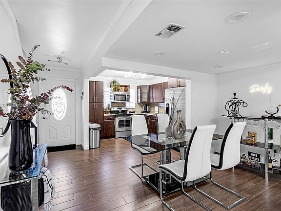4th image of 5466 NW 170th Ter