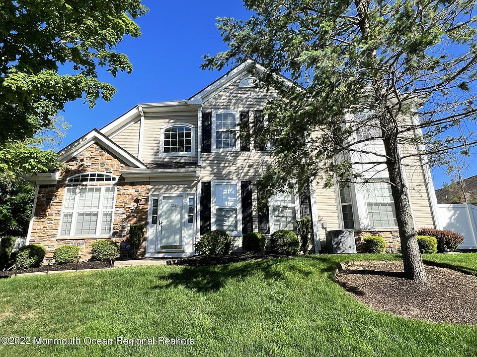 1st image of 199 Shinnecock Dr
