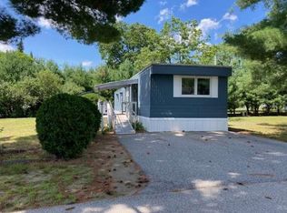 12 Strawberry Ln, Concord, NH 03301