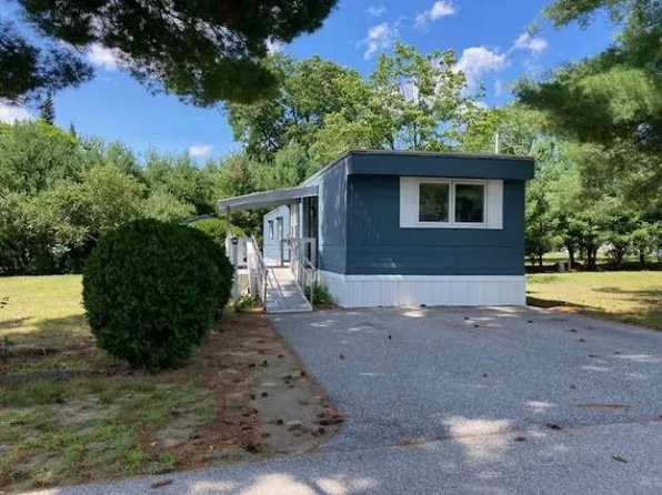 12 Strawberry Lane, Concord, NH 03301