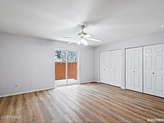 5th image of 17547 Silverwood Way
