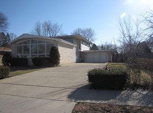 9215 Major Ave, Morton Grove, IL 60053