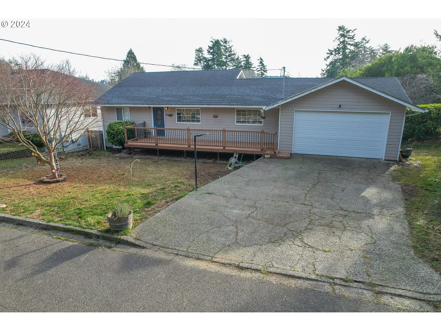 3580 Lindberg Ave photo 1