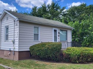 1560 Brown Ave, Galesburg, IL
