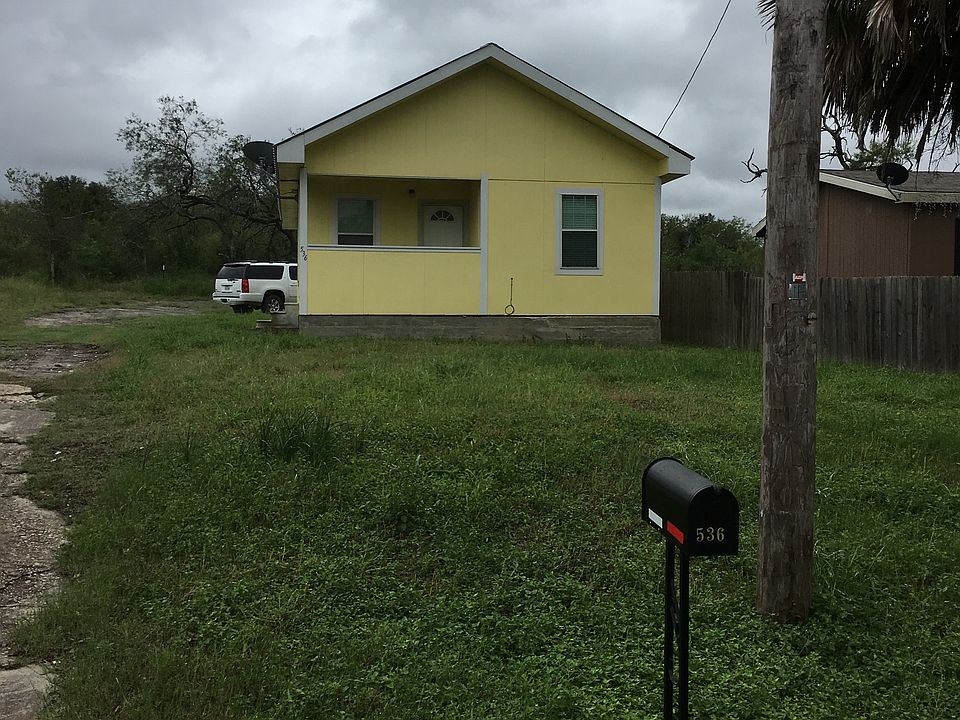 2nd image of 536 Houston St E